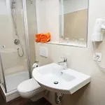 Bayrischer Hof Inn 3*