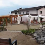 Bayrischer Hof Inn